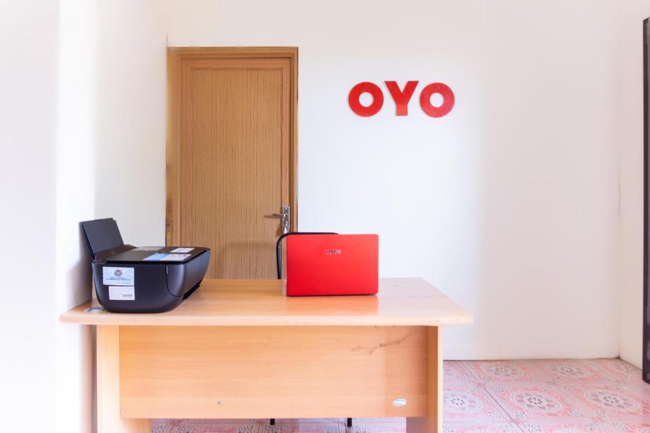 Oyo 3095 Semarapura Homestay Makassar Esterno foto