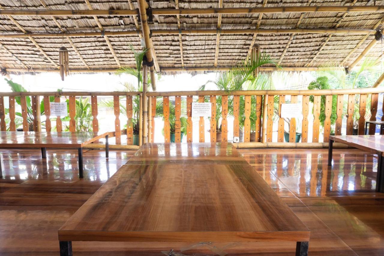 Oyo 3095 Semarapura Homestay Makassar Esterno foto